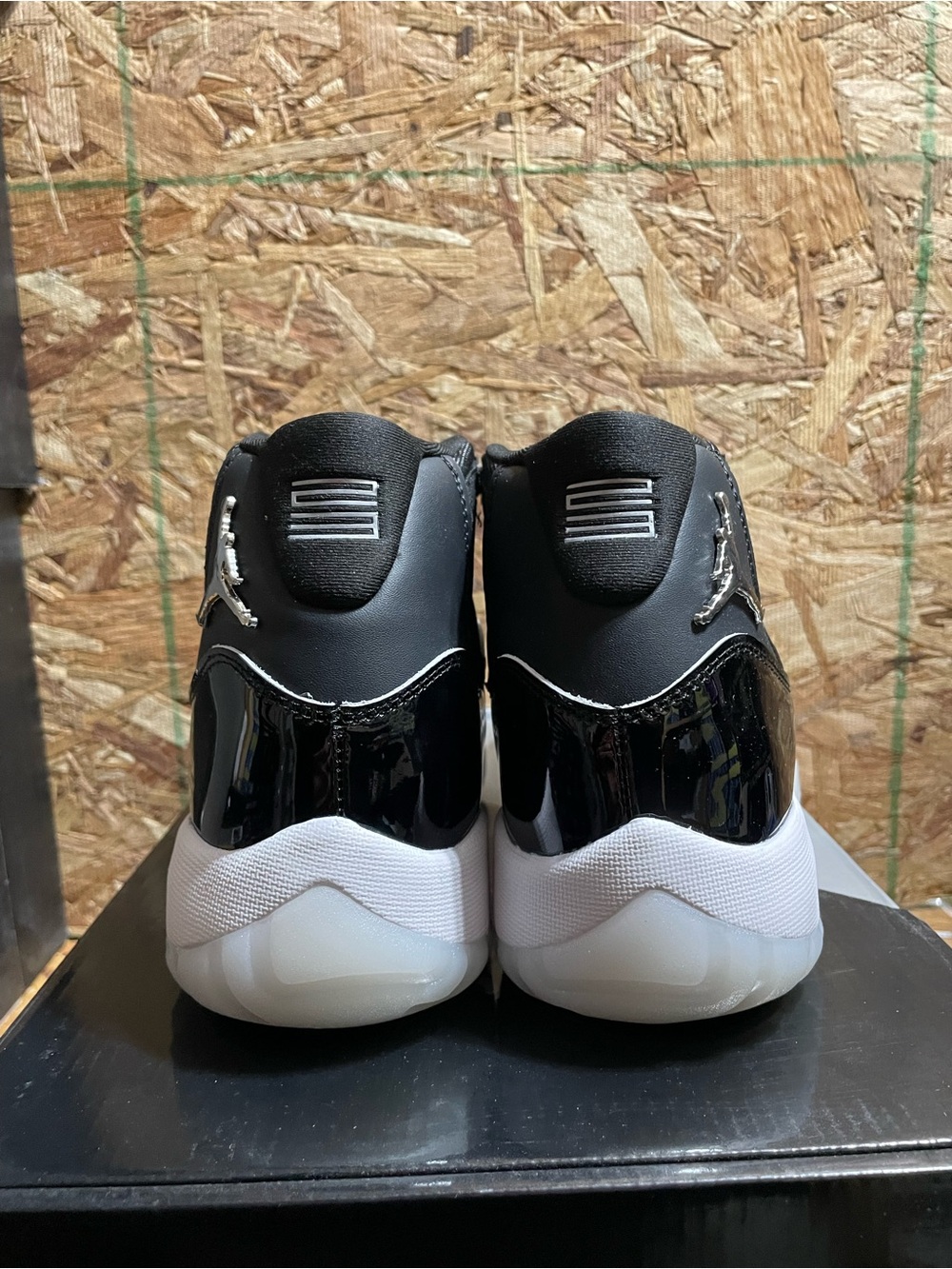 Air Jordan 11 Retro “Jubilee / 25th Anniversary” - Picture 5 of 6